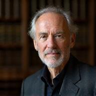 Portrait von Elias Baumgartner, dem Gründer von Wiener Seide